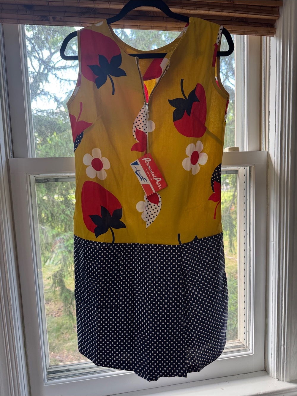 Epic NWT Vintage cotton zip front Romper